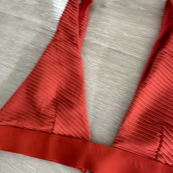 Textured Ribbed Rust Bikini Bralette - Picture 2 of 8